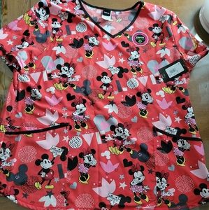 New Mickey Minnie disney love letters scrub top